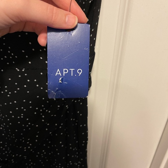 Apt.9 Faux Wrap Ruffle Dress, size XXL, NWT - Picture 5 of 8